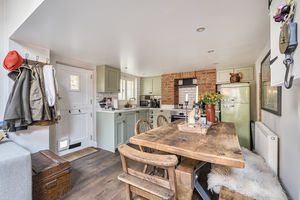 Photo 17- click for photo gallery